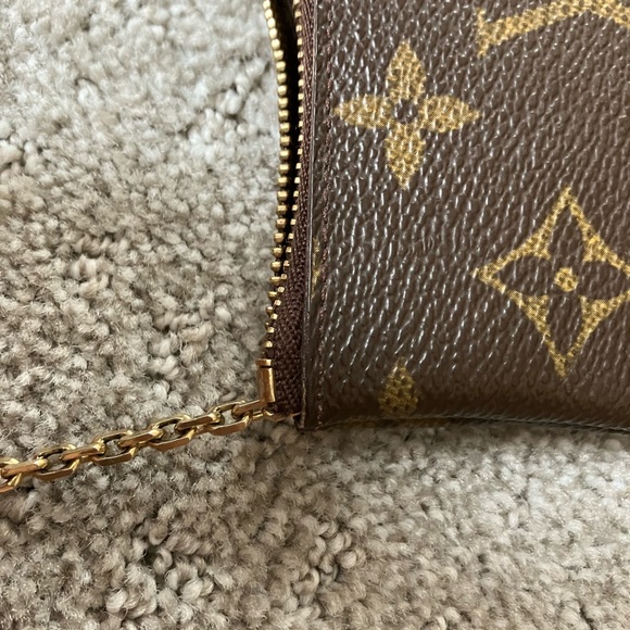 Authentic Vintage Louis Vuitton Monogram Key Cles Coin Pouch - No Keychain Clasp - Picture 8 of 8